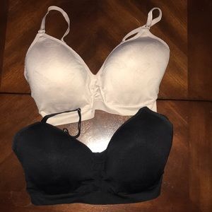 Jessica Simpson nursing bra bundle. Large